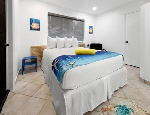 Hollywood Sunrise Hotel in Hollywood Beach