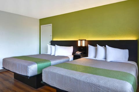 Photo of the whole room, On site