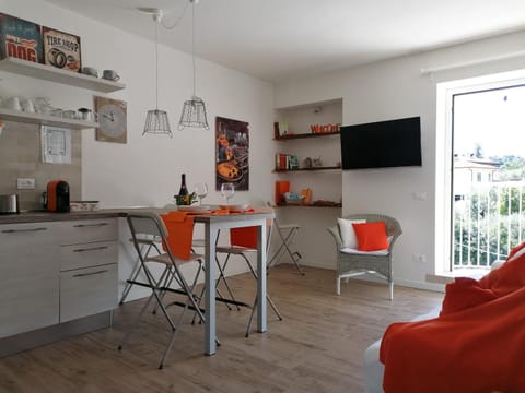 Kitchen or kitchenette, Living room, Dining area