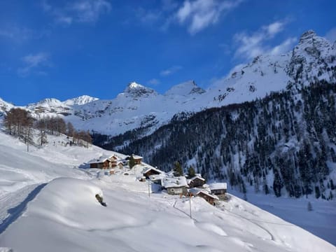 Day, Natural landscape, Winter, Mountain view