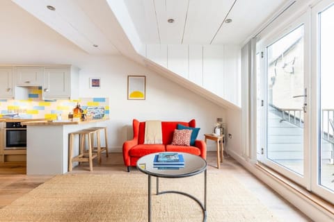 Penthouse at 52 Fore Street Apartment in Ilfracombe