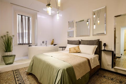 Bathroom, Living room