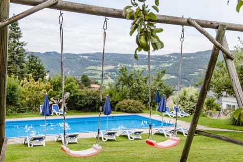 Garden, Garden view, Pool view, Swimming pool, sunbed