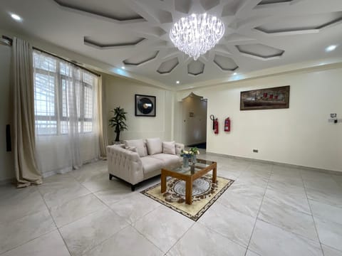 Lounge or bar, Seating area