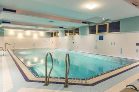 Swimming pool, Sports, Sports