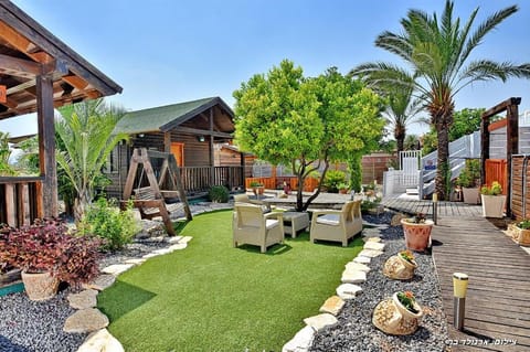 Property building, Garden