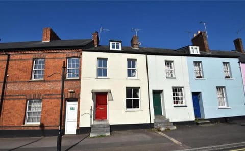 3 Bedroom Character Townhouse on Edge of Blackdown Hills House in Wellington