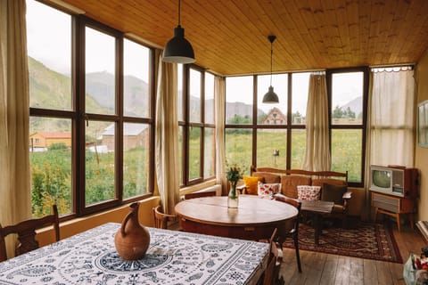 Living room, Seating area, Dining area