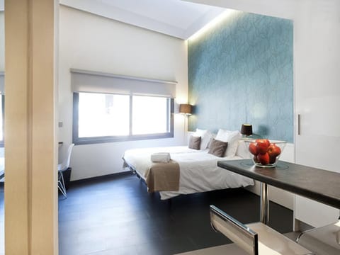 Bed, Day, Living room, Seating area, Dining area, Bedroom