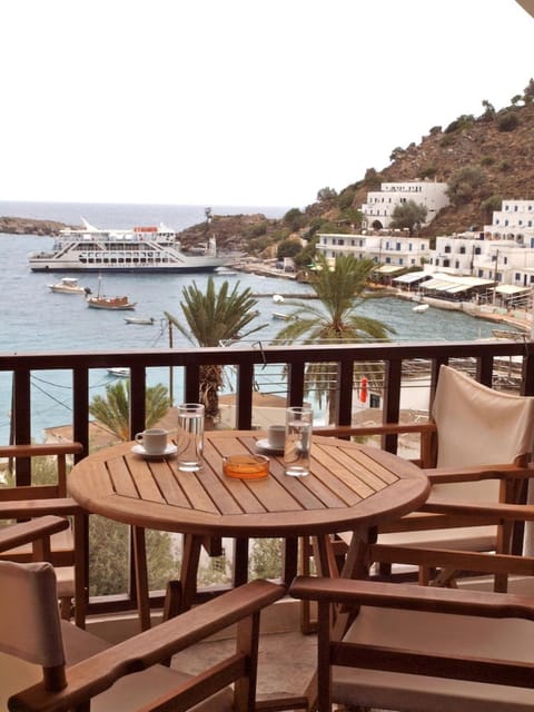 View (from property/room), Balcony/Terrace