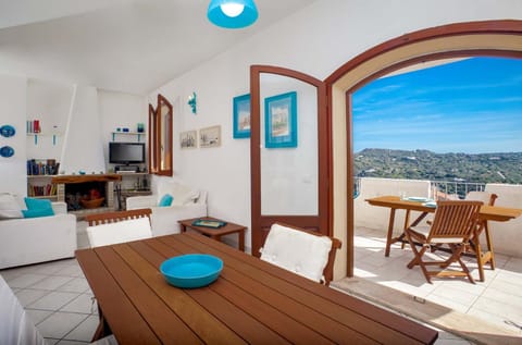 Quadrilocale Laura Apartment in Santa Teresa Gallura