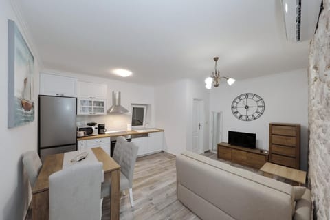 Pave Apartment in Zadar