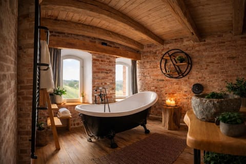 Bathroom, Photo of the whole room