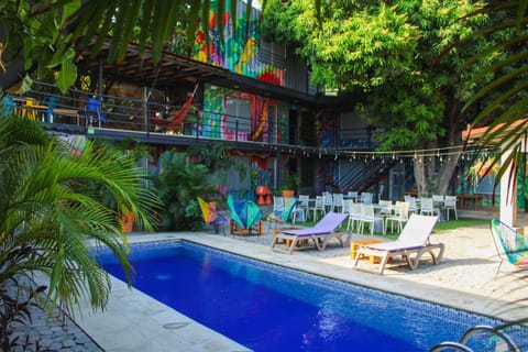 Property building, Swimming pool