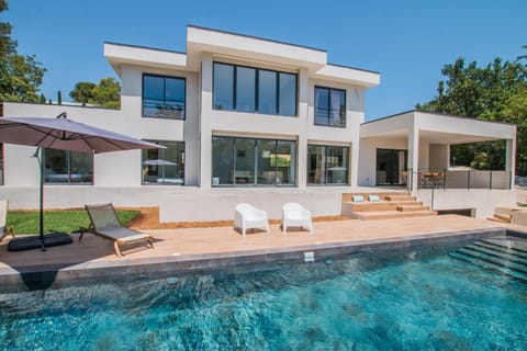 Villa Les Colles Villa in Valbonne