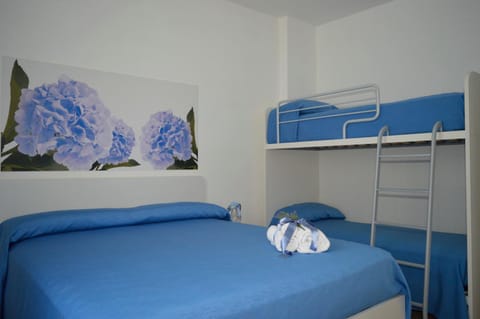 Ica house Bed and Breakfast in Castellammare di Stabia