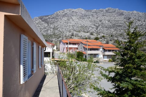 Holiday House Family Fun House in Lika-Senj County