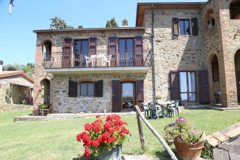 Property building, Facade/entrance, Garden, Garden