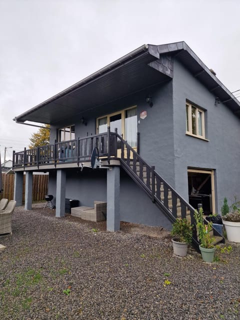 Ardennen Bungalow Belle Vue - Bomal - Durbuy Campground/ 
RV Resort in Wallonia, Belgium