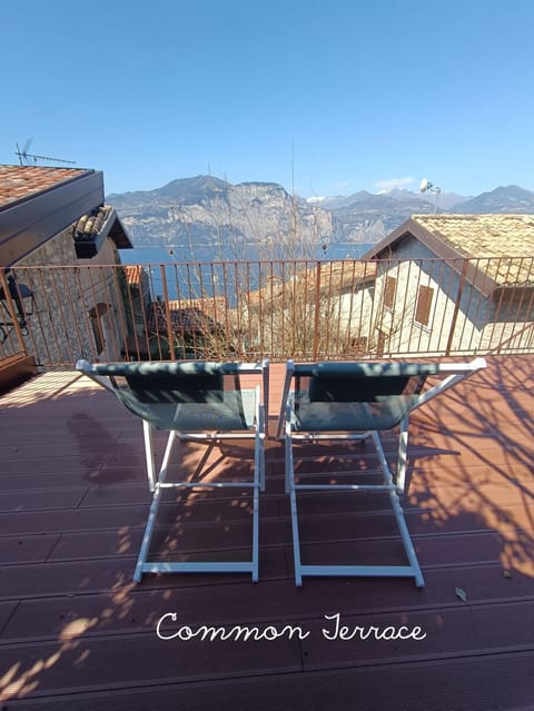 Patio, Natural landscape, Balcony/Terrace, Lake view, Mountain view