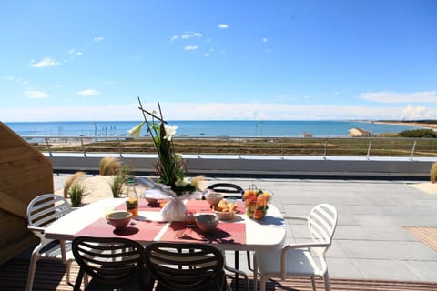 Patio, Beach, Sea view