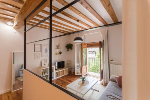 TV and multimedia, Living room, Photo of the whole room, Seating area