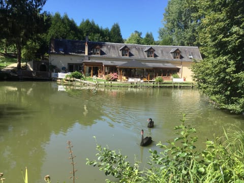 Le Moulin Calme Bed and Breakfast in Centre-Val de Loire