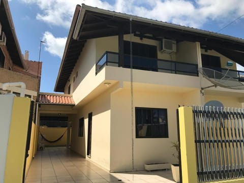 Property building, Facade/entrance, View (from property/room)