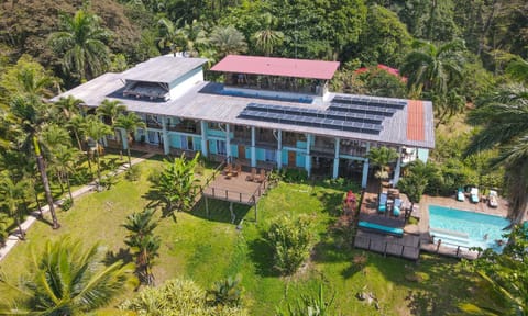 Property building, Restaurant/places to eat, Natural landscape, Bird's eye view, Pool view, Swimming pool, sunbed