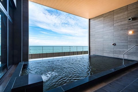 Day, Hot Spring Bath, View (from property/room), Spa and wellness centre/facilities, Sea view, Open Air Bath, Public Bath