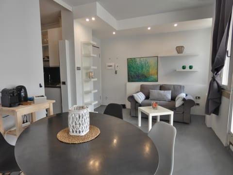 Penthouse Sirmione Close The Lake Apartment in Sirmione