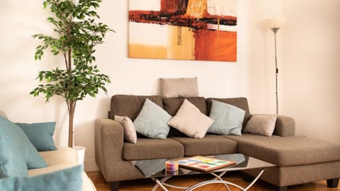 Heima Puerta del Sol - Opera Center Apartment in Centro