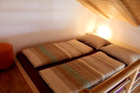 Melanies Guesthouse 2 Zimmerwohnung Apartment in Kaltern an der Weinstraße