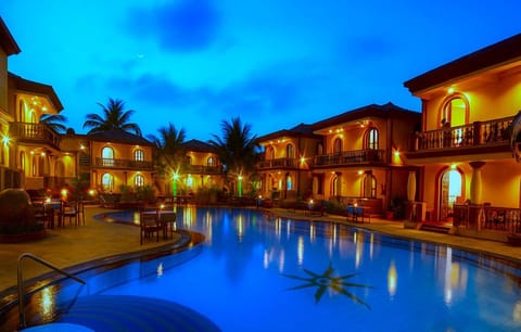 Property building, Pool view, Swimming pool
