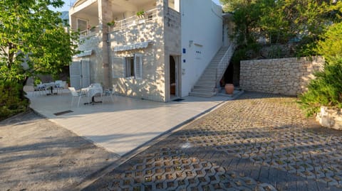 Apartmani Maja Bed and Breakfast in Tučepi