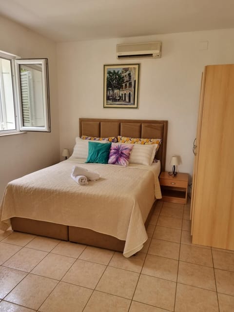 Apartmani Maja Bed and Breakfast in Tučepi