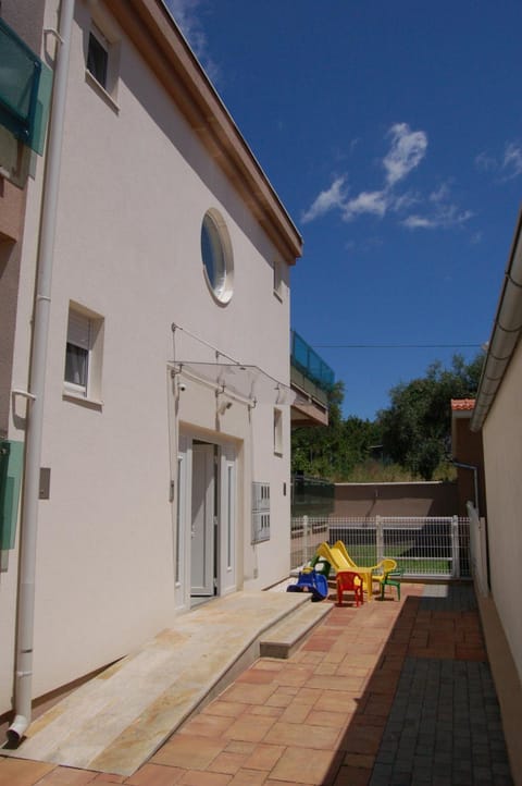 Apartmani FAMILY Bed and Breakfast in Biograd na Moru