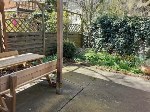 Kleine Altstadt-Wohnung mit Terrasse Apartment in Wismar