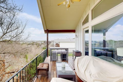 Point Venture Lookout House in Point Venture