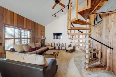 Hibiscus Legacy House in South Padre Island