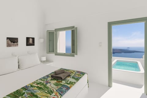 Patio, View (from property/room), Bedroom