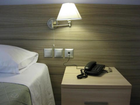 Property building, Bed, Photo of the whole room, Bedroom