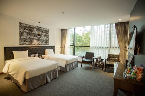 Photo of the whole room, Decorative detail, Bedroom