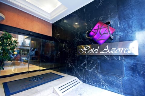 Facade/entrance, Property logo or sign