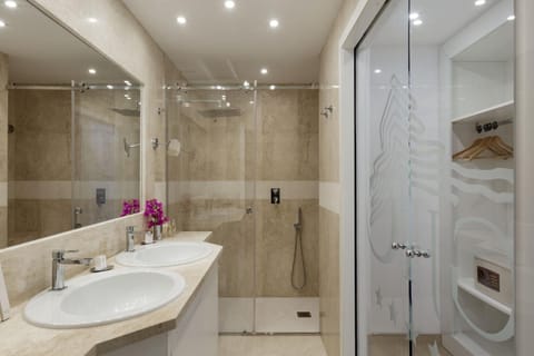 Grand Hotel Cannigione Hotel in Sardinia