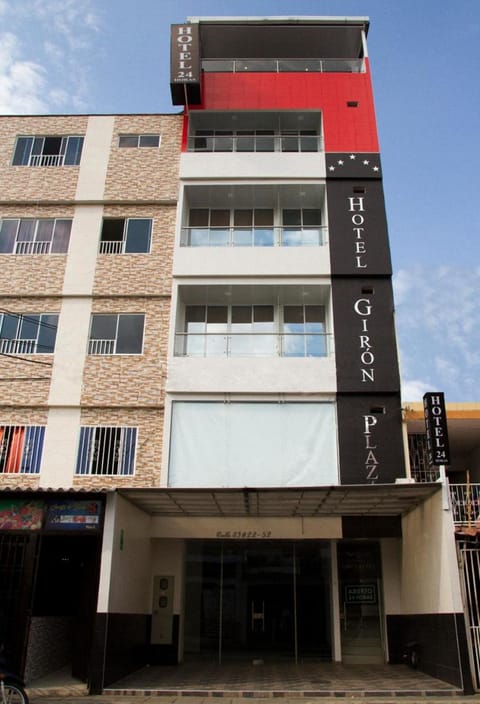 Property building, Facade/entrance, Property logo or sign