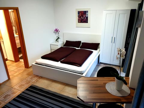 Bed, Photo of the whole room, Bedroom, wardrobe