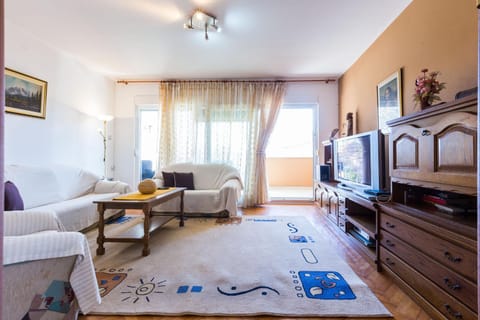 Oleander Apartment Apartment in Šibenik-Knin County, Croatia