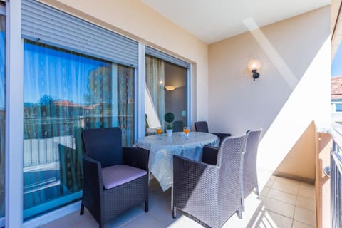 Oleander Apartment Apartment in Šibenik-Knin County, Croatia