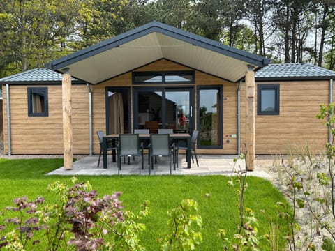 Garden, Balcony/Terrace